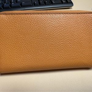 Michael Kors purse and wallet set